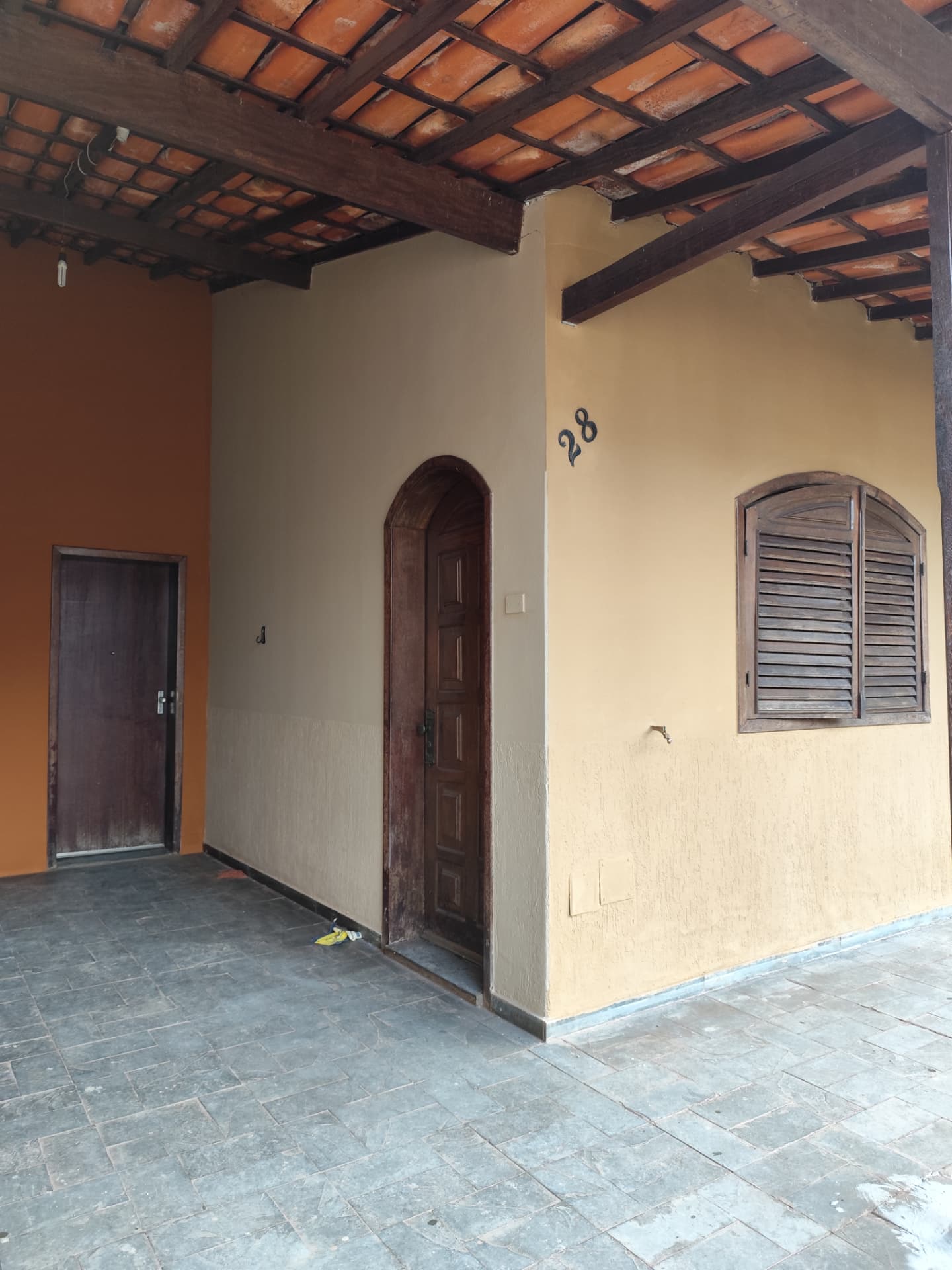 Casa no Bairro Girassol depois da pintura com tinta mineral